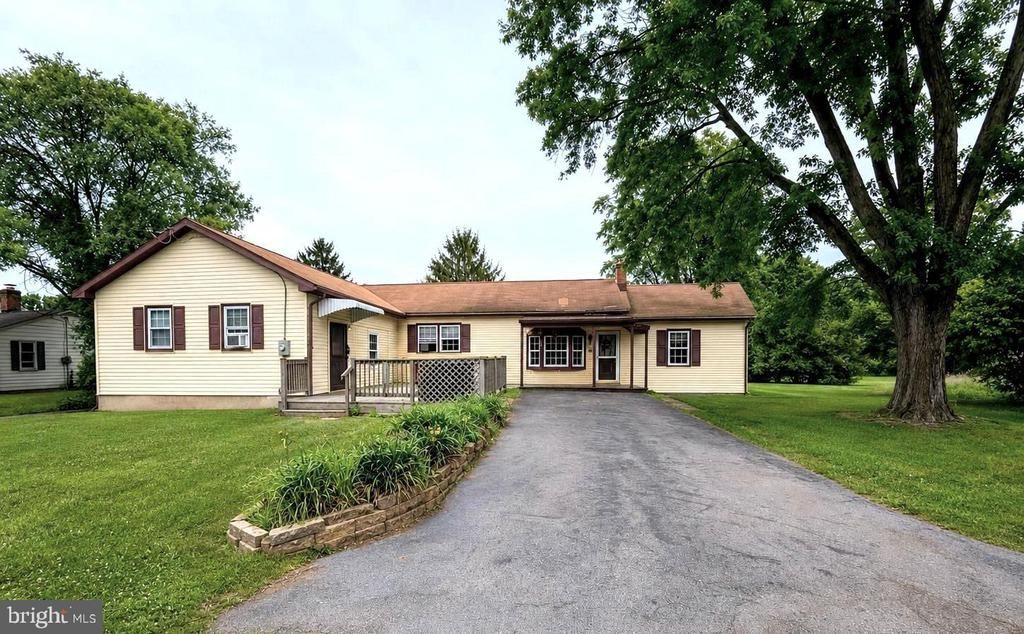 61 Wren ST, Martinsburg, WV 25405