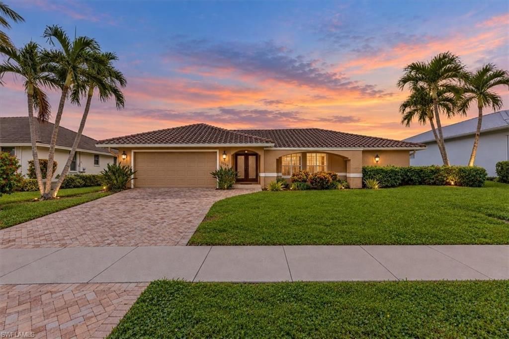 1137 Breakwater CT, Marco Island, FL 34145