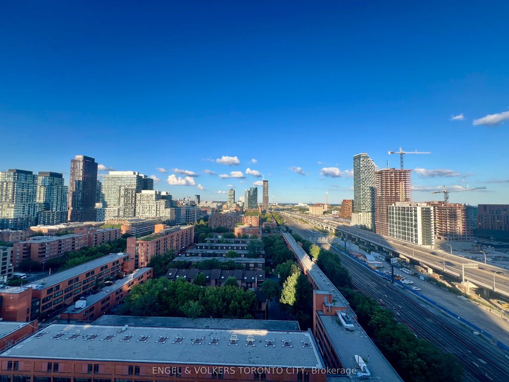 1 Market Street 1608, Toronto C08, ON M5E 0A2