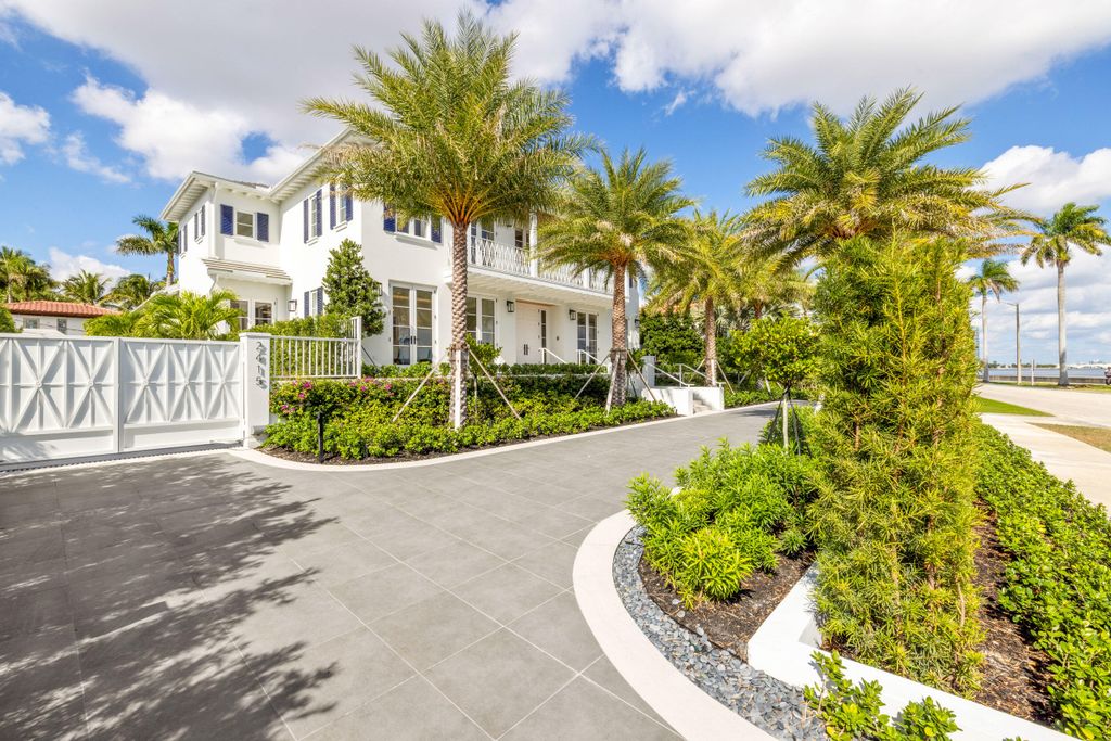 2415 S Flagler Drive, West Palm Beach, FL 33401