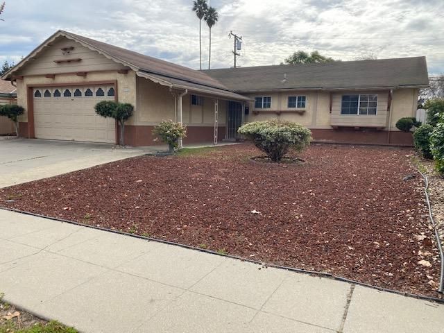 914 W Morrison Avenue, Santa Maria, CA 93458