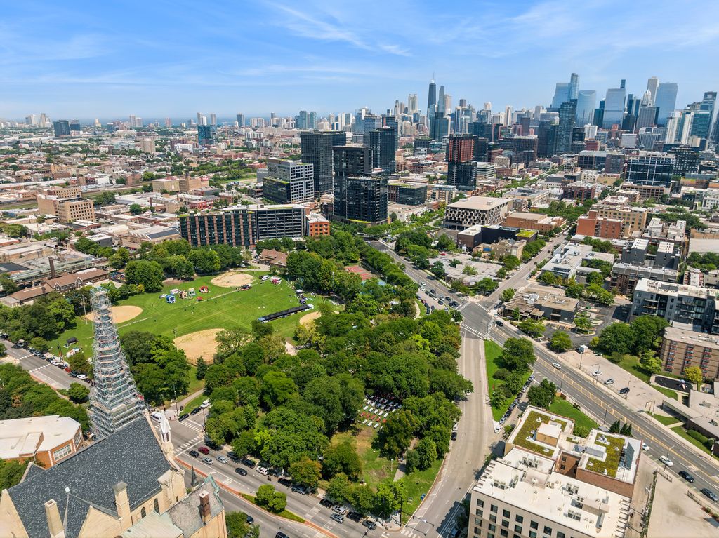 1646 W Warren Boulevard Unit #1, Chicago, IL 60612