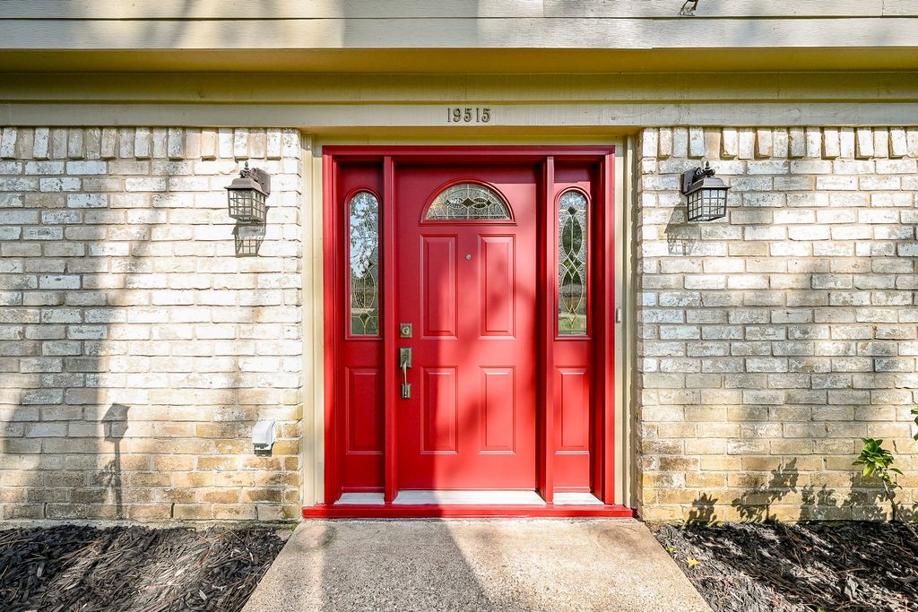 19515 Oak Timbers Drive, Humble, TX 77346
