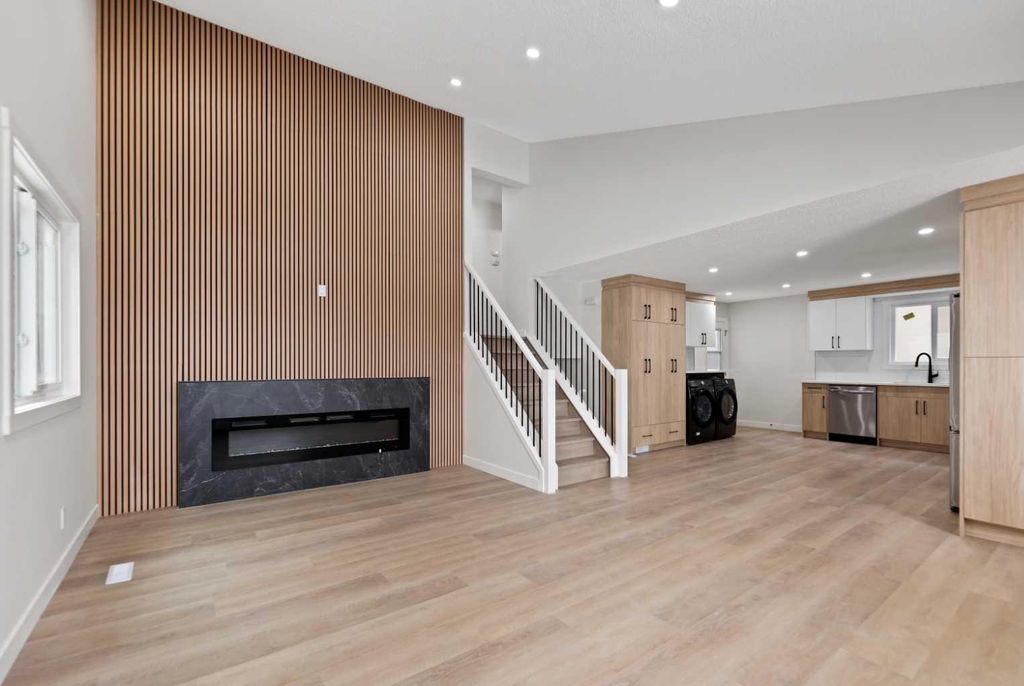 2031 24 Avenue NE, Calgary, AB T2E 8H4