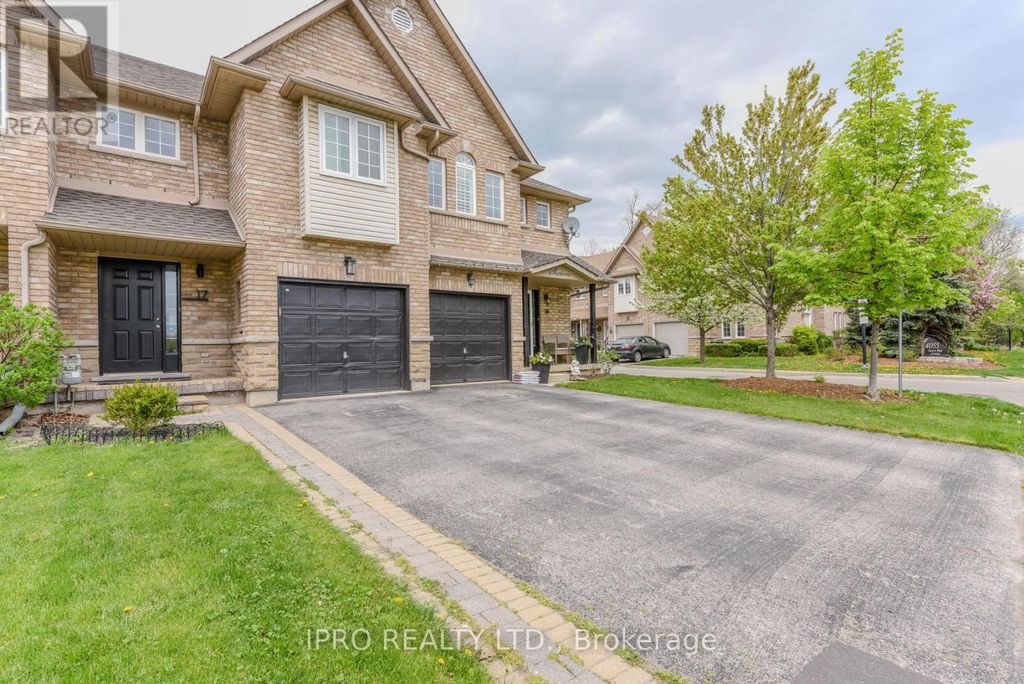 4055 Forest Run Unit #17, Burlington (Tansley), Ontario L7M5B8