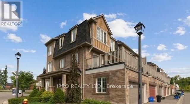 919 Brassard Milton (WI Willmott), Ontario L9T8E3