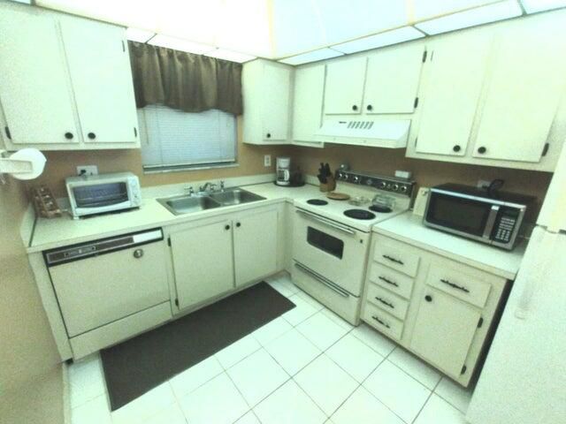 2181 W Woolbright Road N205, Boynton Beach, FL 33426