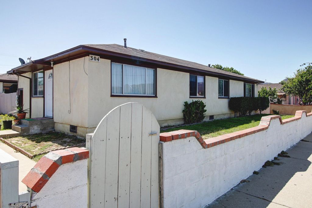 302 N O Street, Lompoc, CA 93436