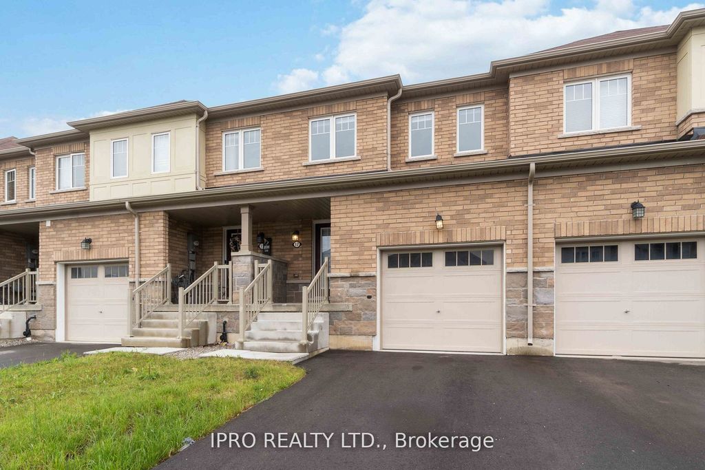 17 Armes Hamilton (Binbrook), Ontario L0R1C0