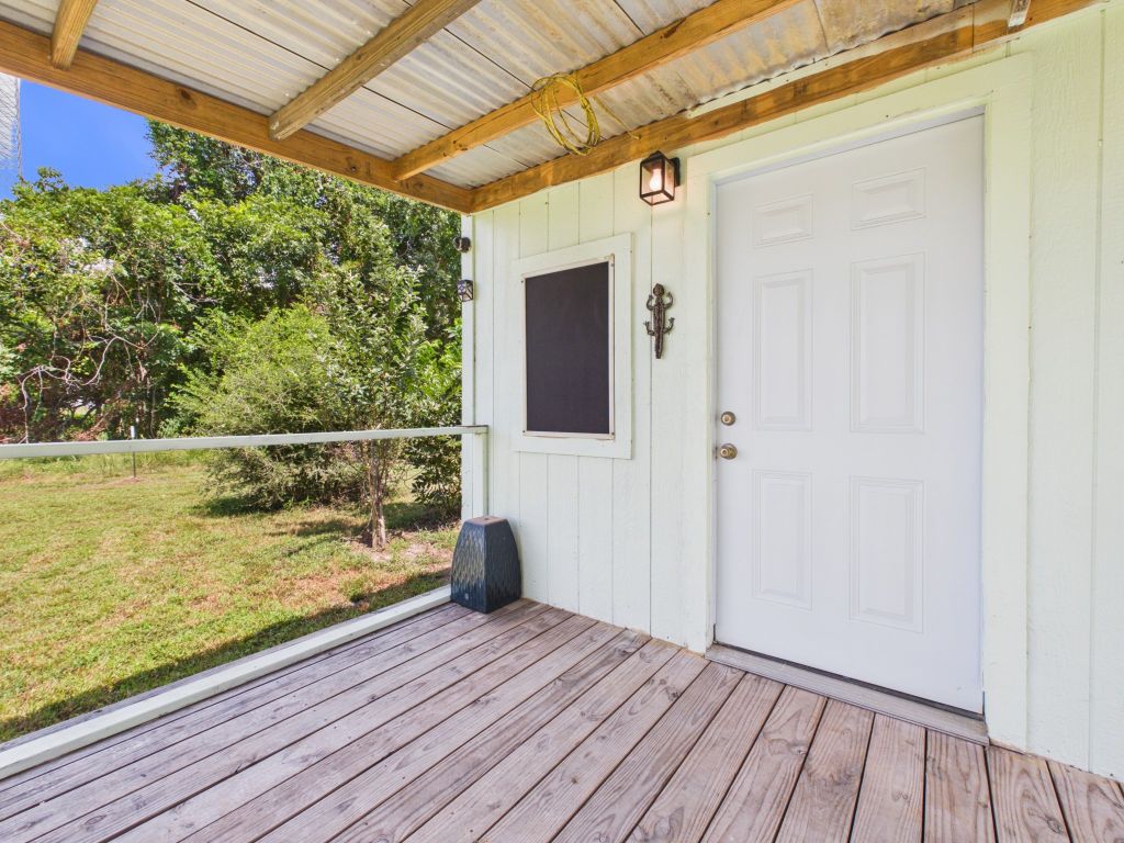 282-B Route 66, Livingston, TX 77351