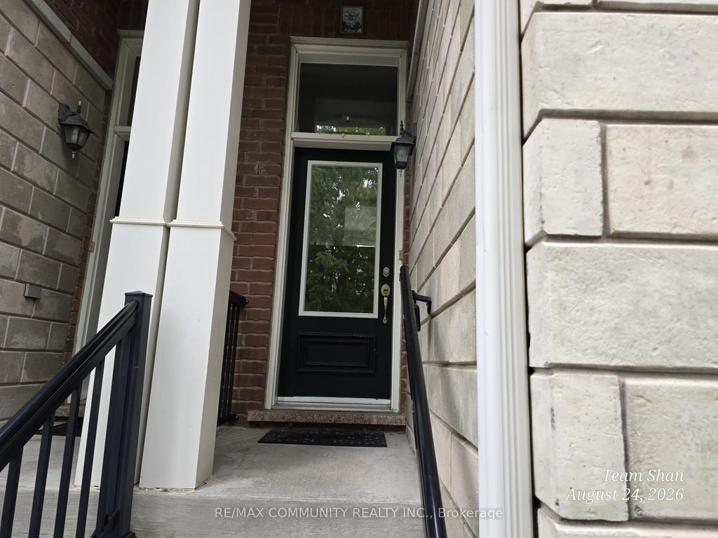 49 Ferguson Street, Toronto E04, ON M1L 0C9