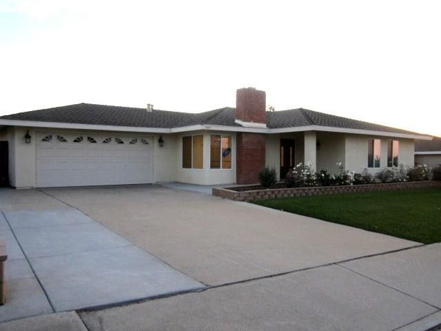 1060 Woodmere Road, Santa Maria, CA 93455