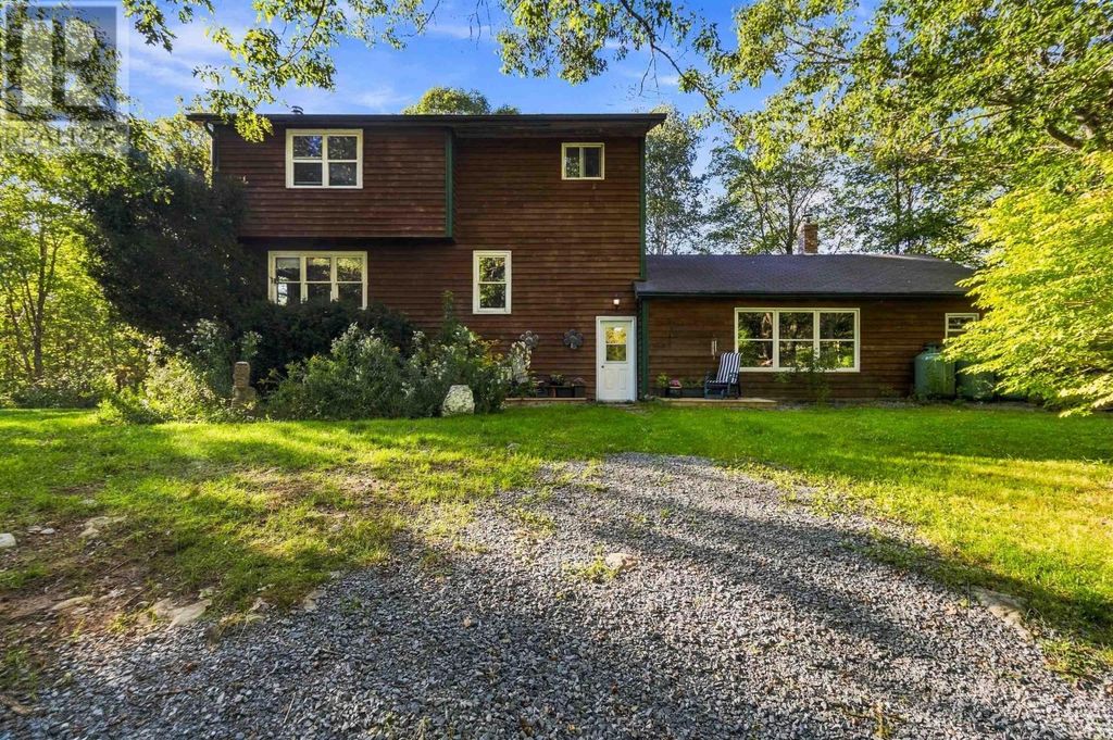 339 Mill Village East, Mill Village, NS B0J 2H0