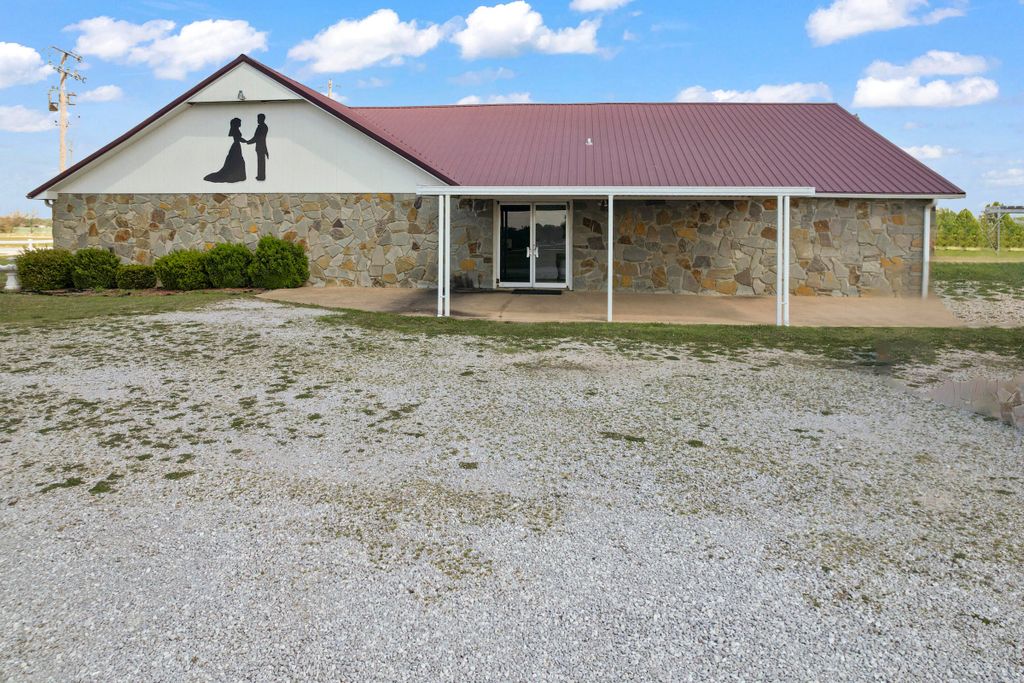 58225 E Highway 60, Fairland, OK 74343