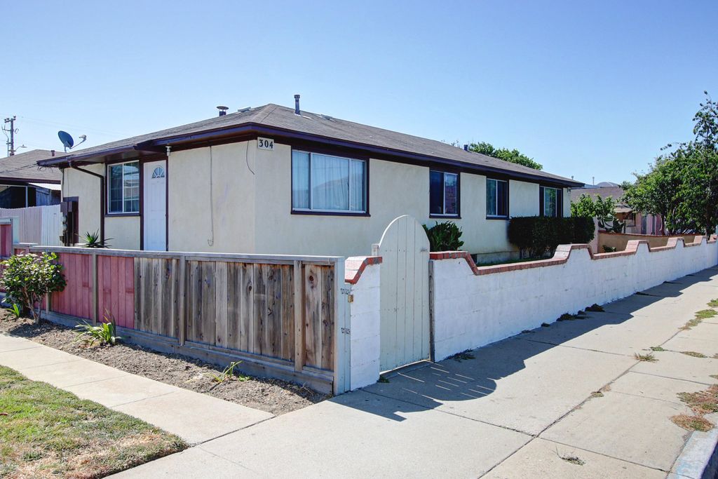 302 N O Street, Lompoc, CA 93436