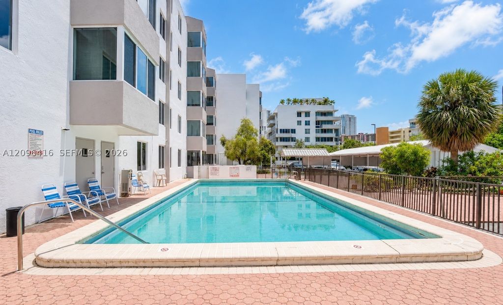 250 180th Dr. 155, Sunny Isles Beach, FL 33160