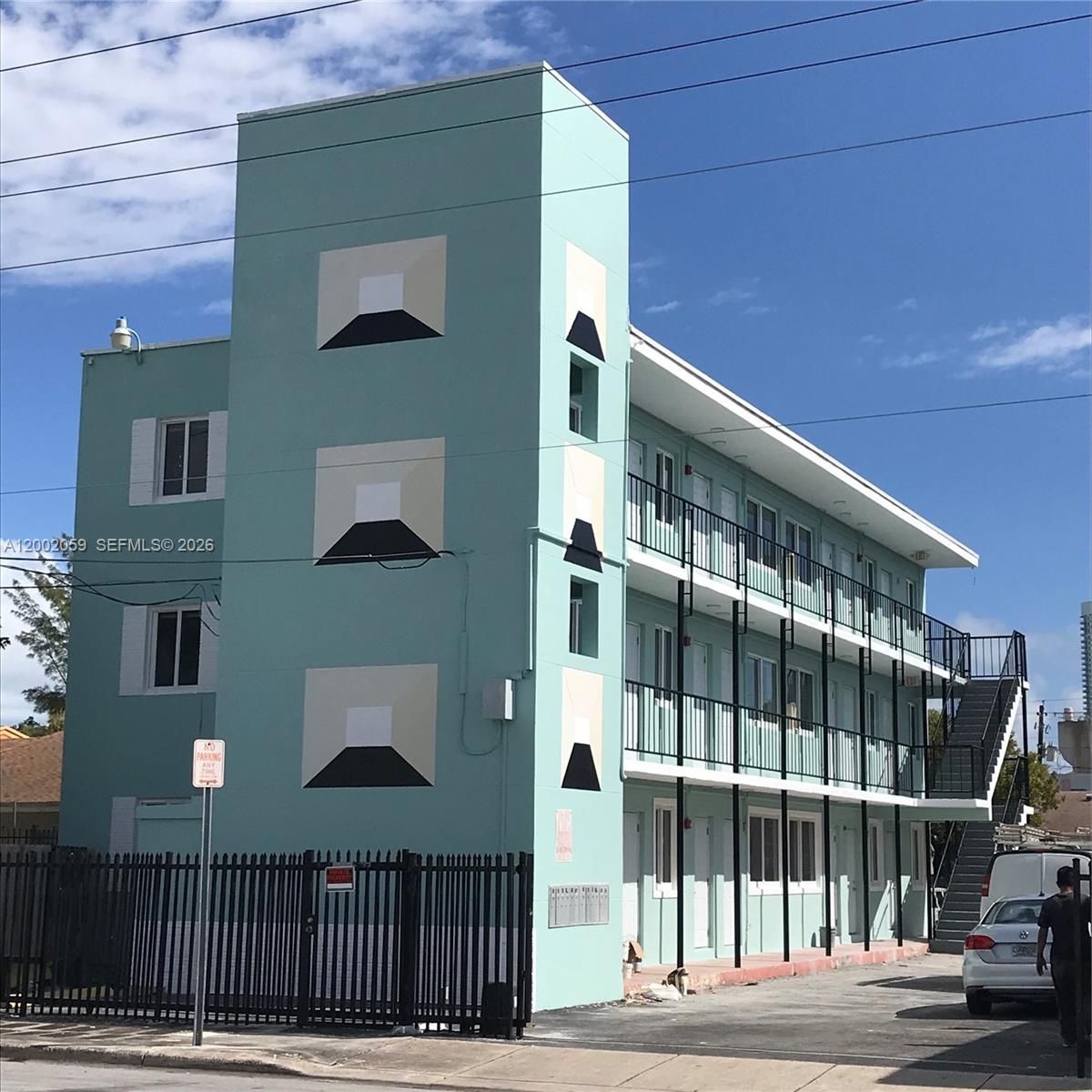 1815 NW 1st CT 8