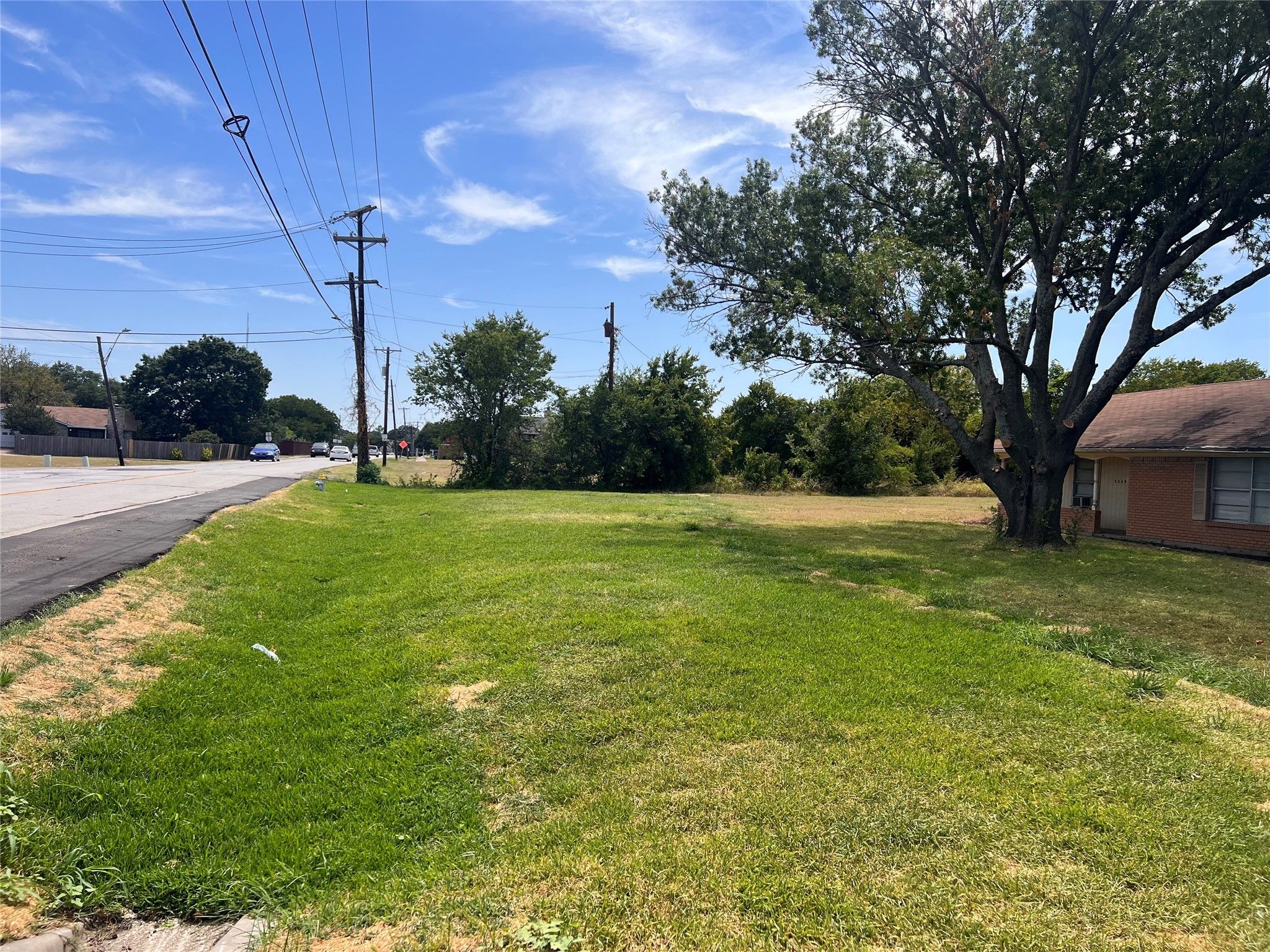 5249 Zion Garland, TX 75043