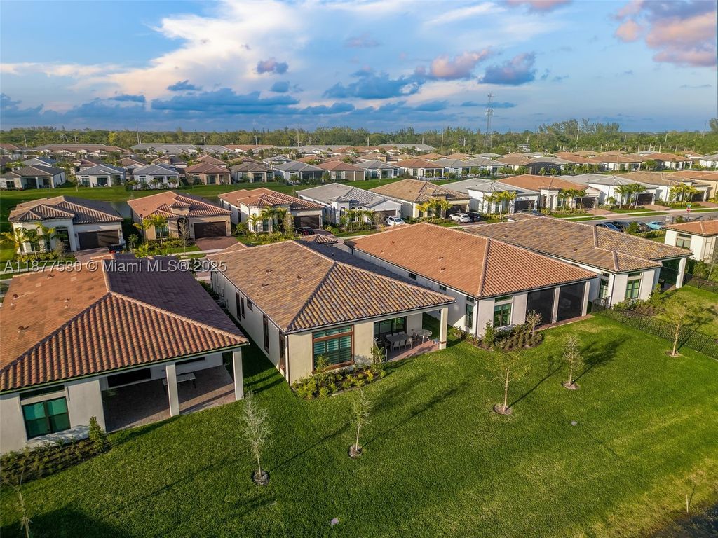 7612 Knight 7612, Parkland, FL 33067