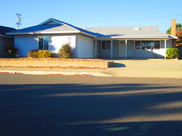 905 Alden Avenue, Lompoc, CA 93436