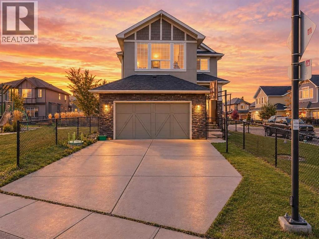 134 Kinniburgh Lane, Chestermere, AB T1X 0V1