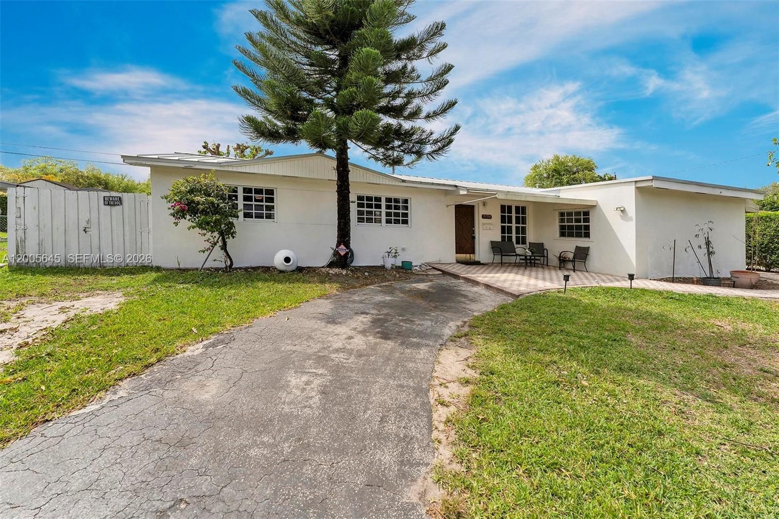 9750 SW 74th St