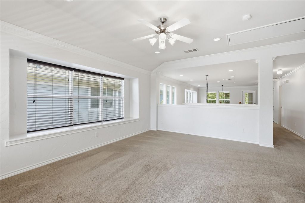 1418 Sea Pines, Savannah, TX 76227