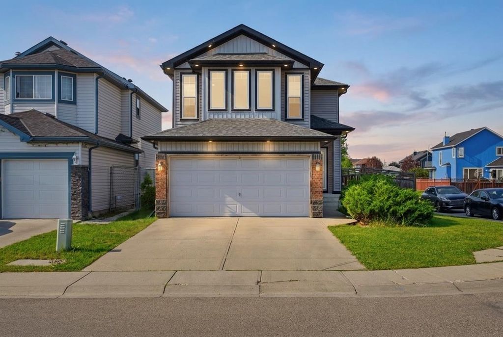 161 Saddlemead Road NE, Calgary, AB T3J 4J3