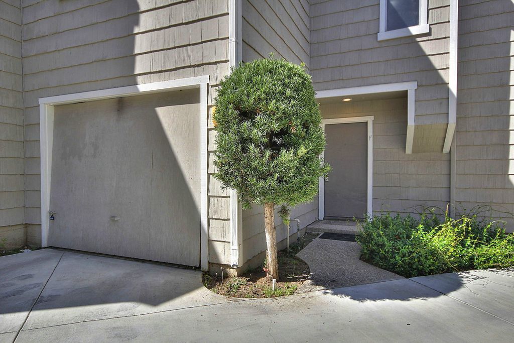 227 Ladera Street F, Santa Barbara, CA 93101