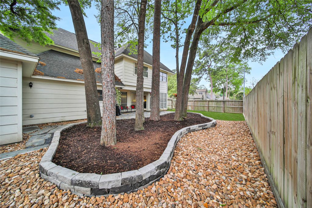 5903 Juniper Knoll Lane, Kingwood, TX 77345