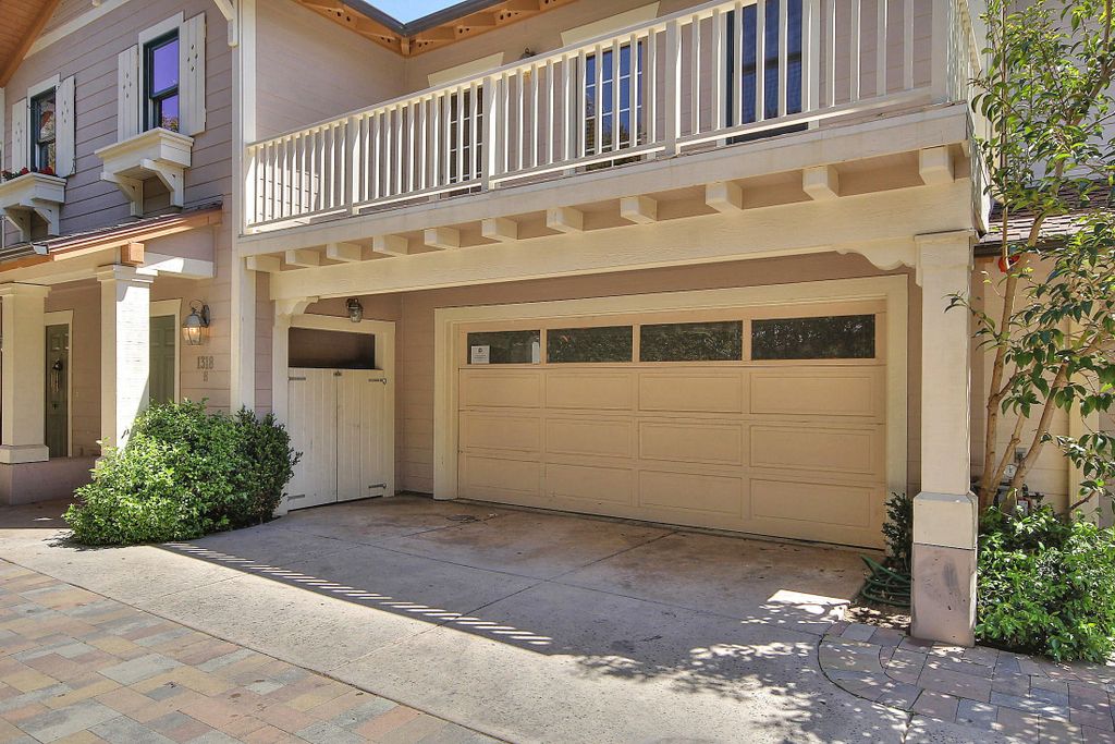 1318 San Andres Street B, Santa Barbara, CA 93101