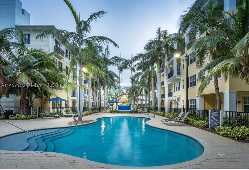 219 N Latitude Cir 219, Delray Beach, FL 33483