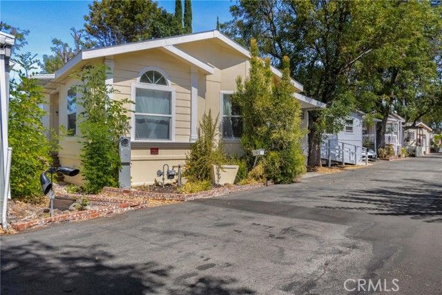 4201 Topanga Canyon Unit #63, Woodland Hills, CA 91364