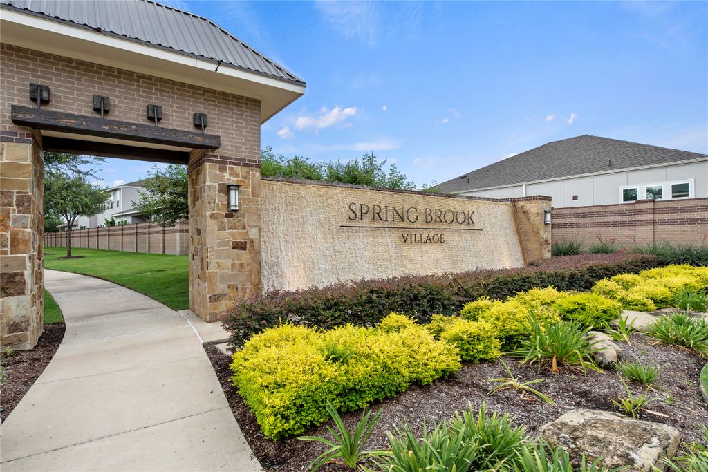 3104 Planters Peak Drive, Houston, TX 77080